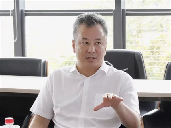 嘉兴市副市长林万乐