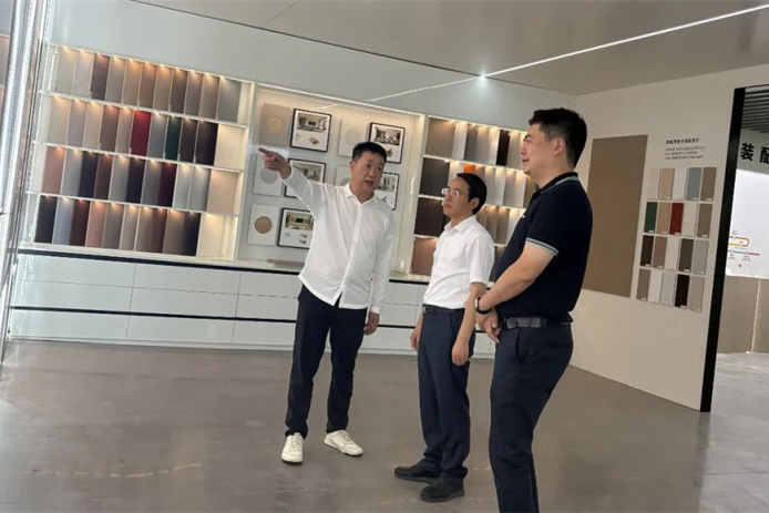 鼎美 | 嘉兴市委副书记、政法委书记帅燮琅一行来访