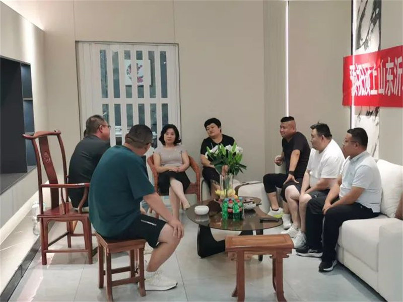 顶上2025集团半年度会议和生产中心半年度例会