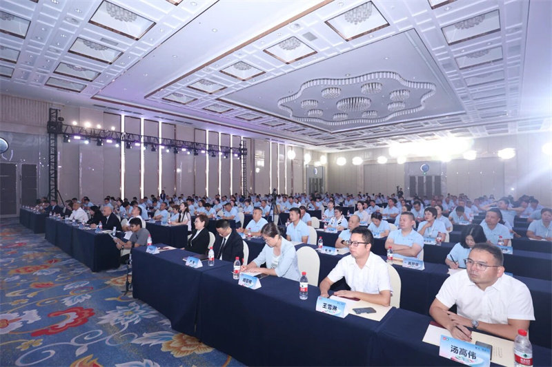 | 鼎美全国核心经销商大会暨新品发布会