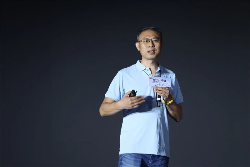 | 鼎美全国核心经销商大会暨新品发布会